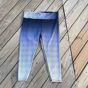 AR-33 Women's 7/8 High Waisted Blue Ombre Geometric Leggings Size 3X